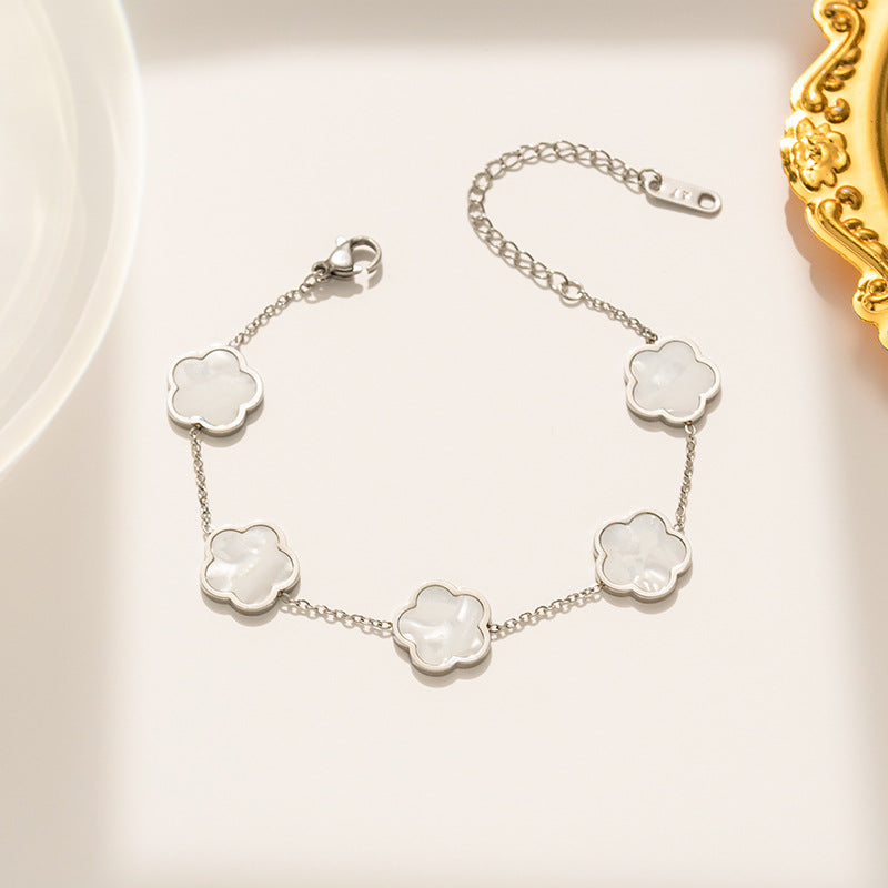 Silver Clove Bracelet
