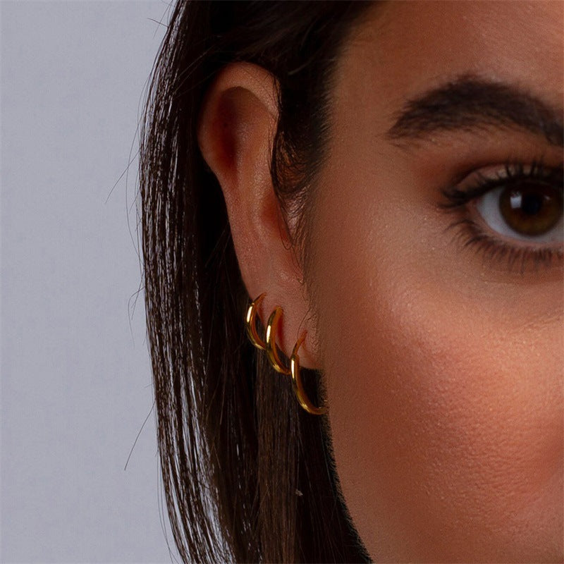 14K Gold Classic Round Hoop Earrings