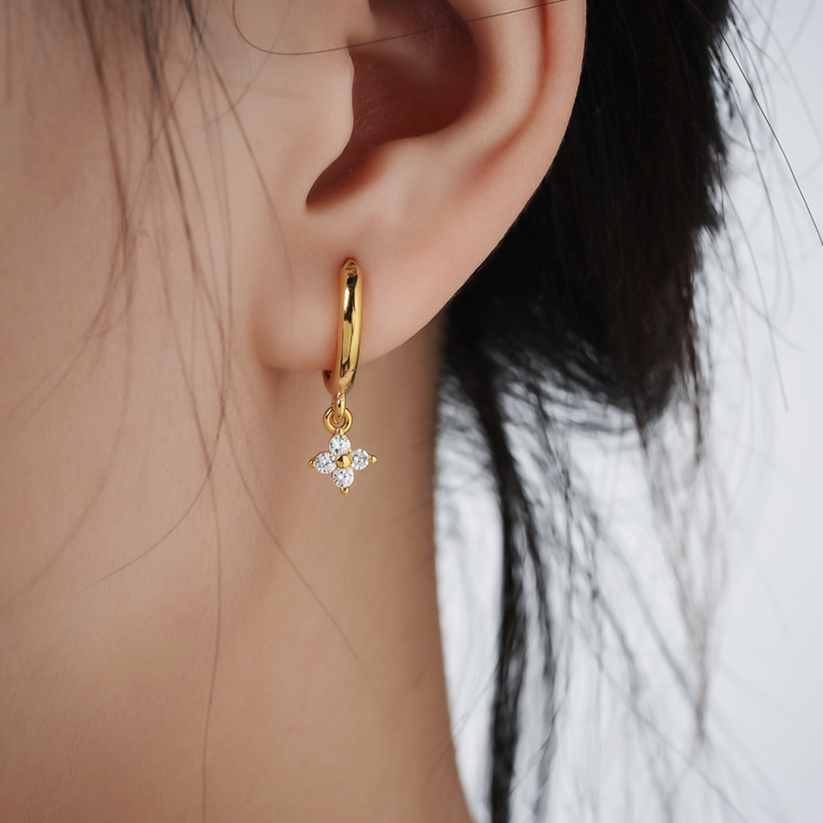 White Gold Silver Dangle Earring