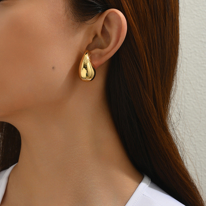 18K Teardrop Gold Earrings