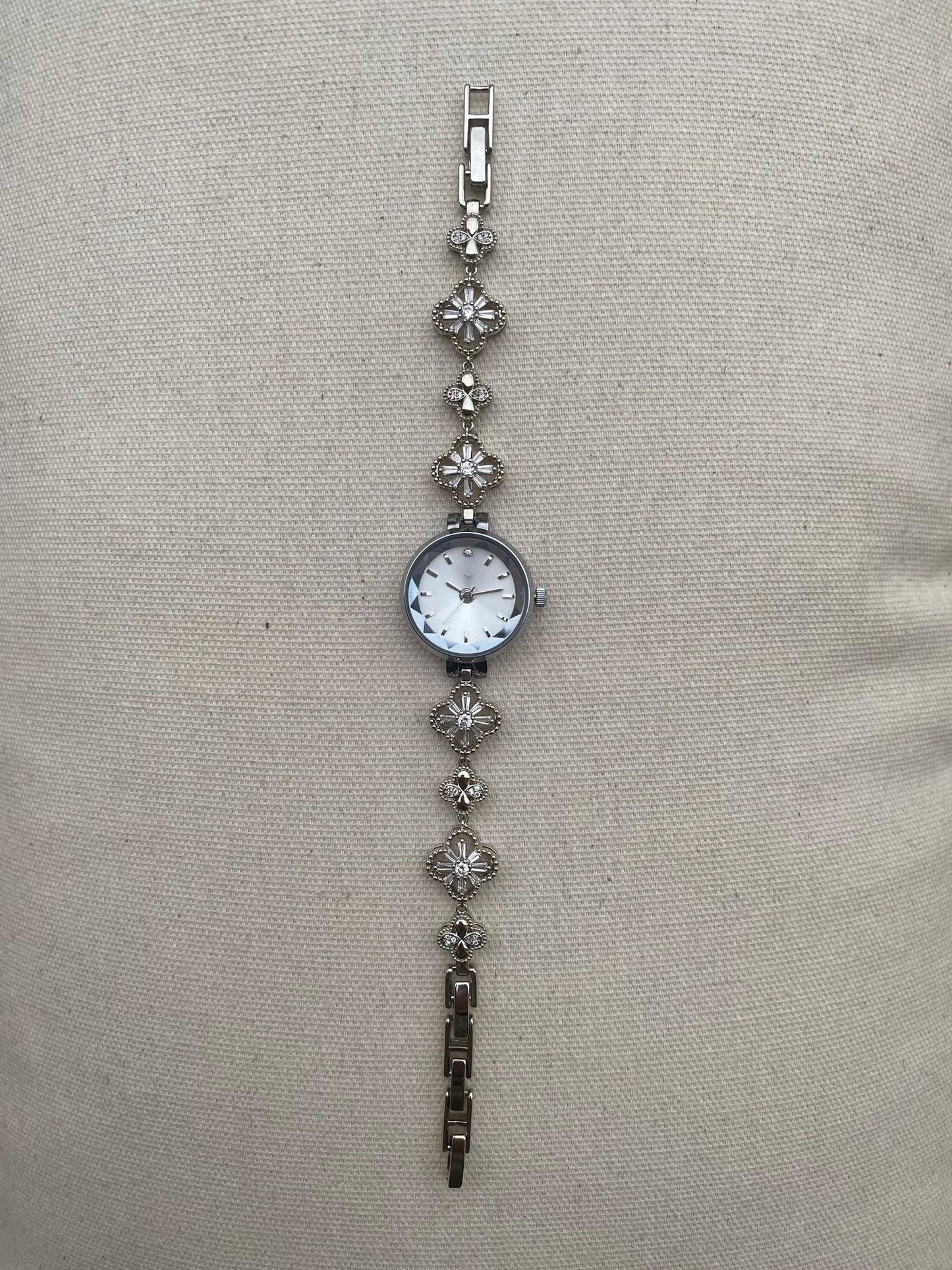 Clove Vintage Watch