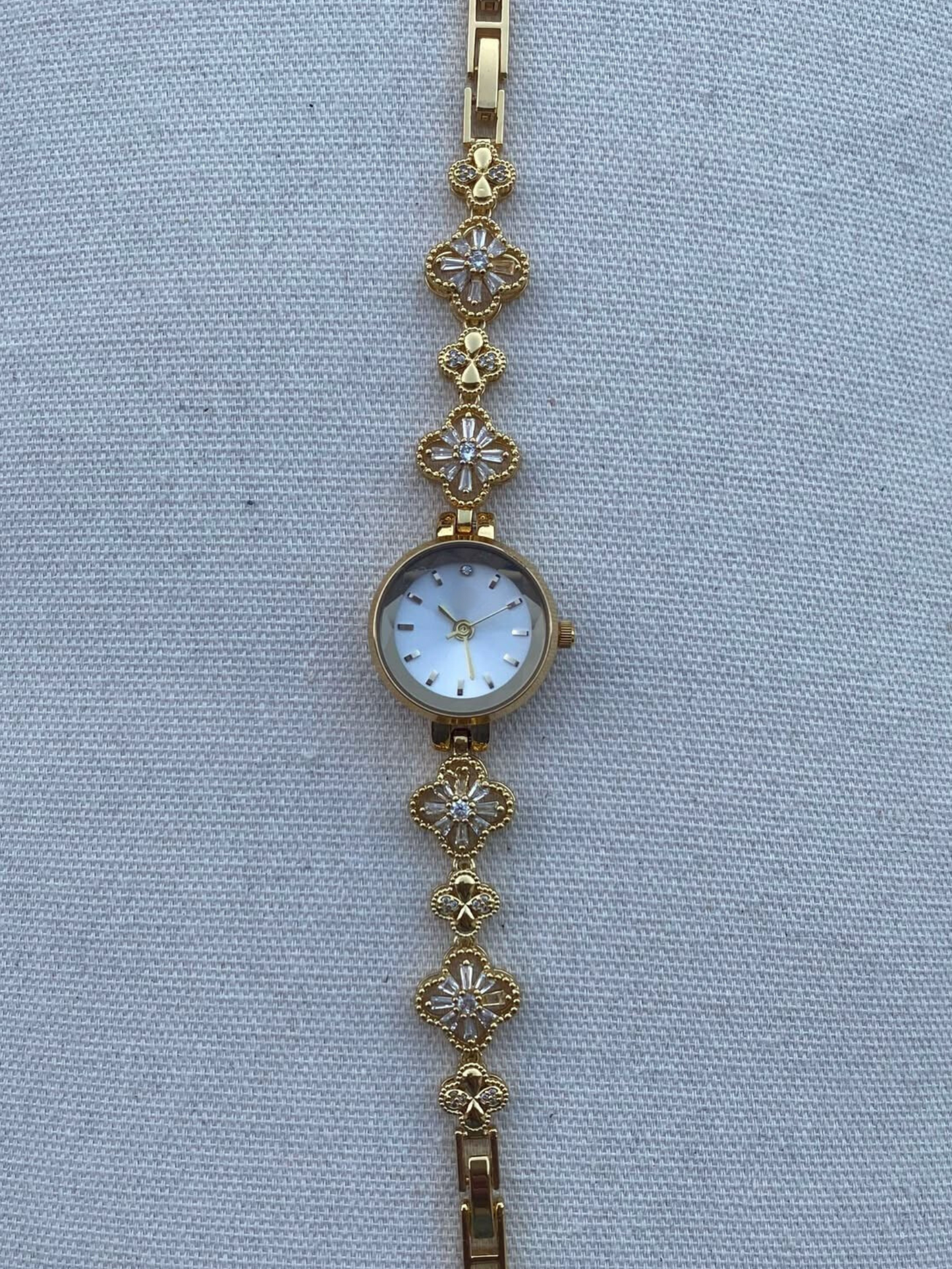 Clove Vintage Watch