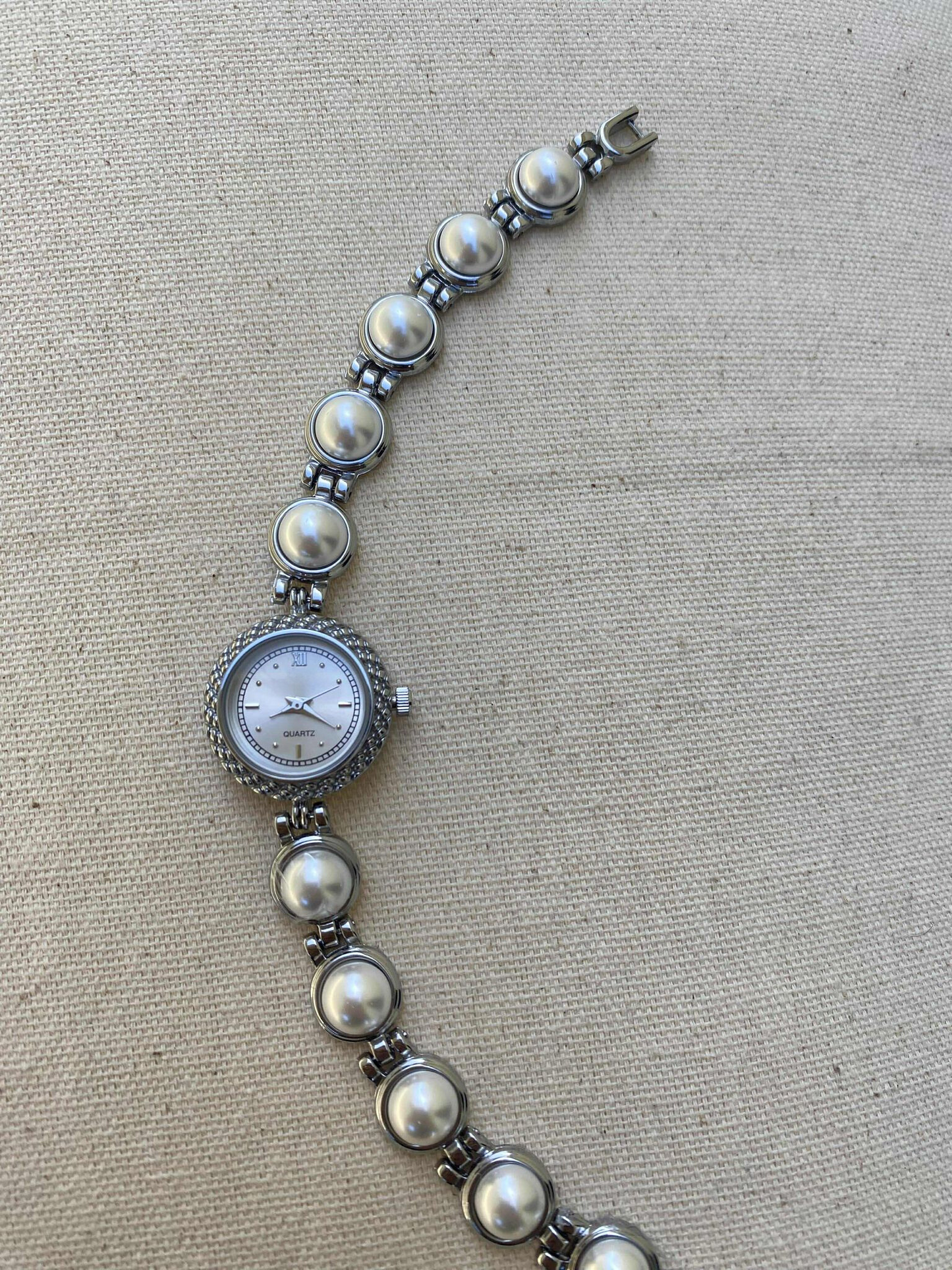 Aurelia Freshwater Pearl Watch