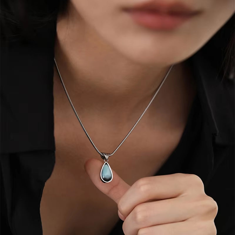 18K Gold Waterdrop Necklace