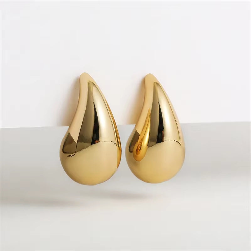 18K Teardrop Gold Earrings