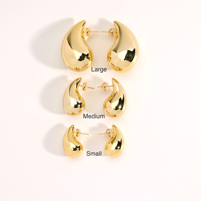18K Teardrop Gold Earrings