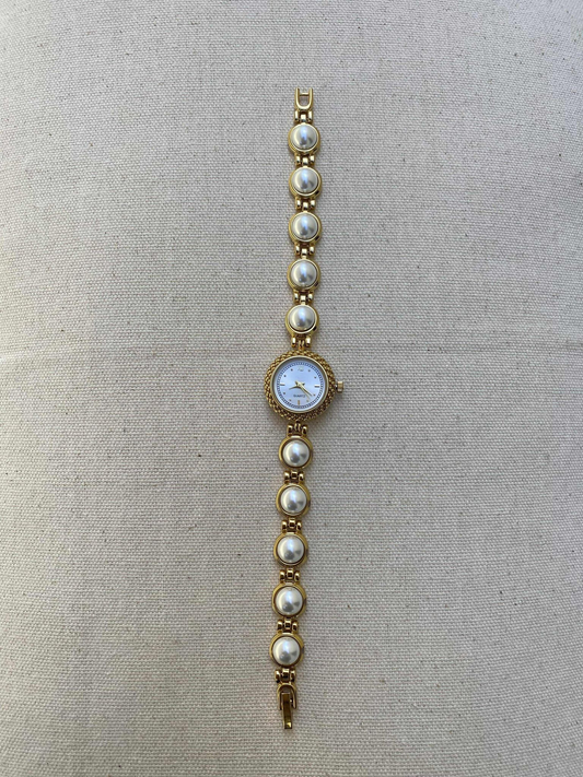 Aurelia Freshwater Pearl Watch